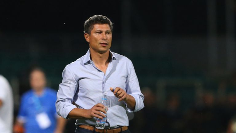 Балъков: Свалям шапка и на моите играчи, и на тези на Локо