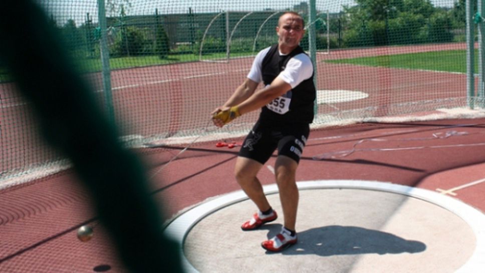 Айхан Апти завърши шести на чук в Португалия