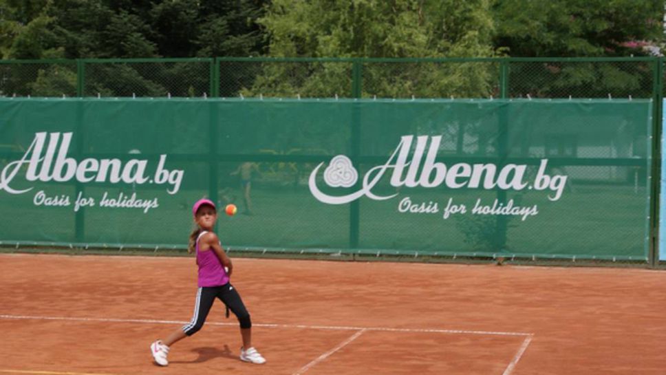 Започнаха записванията за първия детски тенис турнир в Албена за 2015 г.