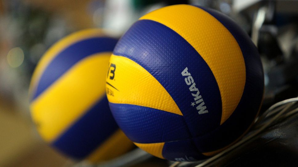България с трета загуба на ЕП по волейбол за девойки