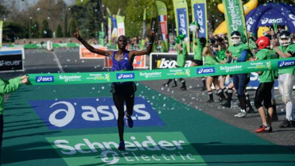 Кениецът Марк Корир спечели маратона на Париж (видео)