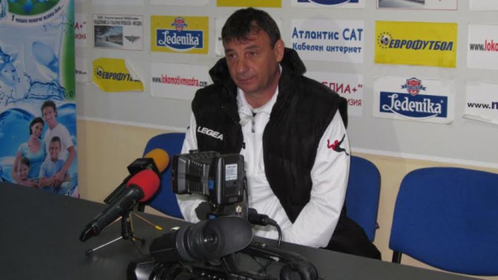 Димитър Соколов: Вярвам на футболистите, че не биха играли симулативно