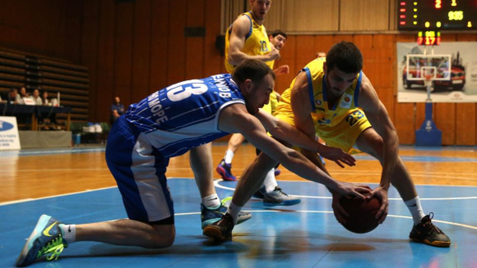 Станимир Маринов под въпрос за първата среща на Черно море порт Варна срещу Левски