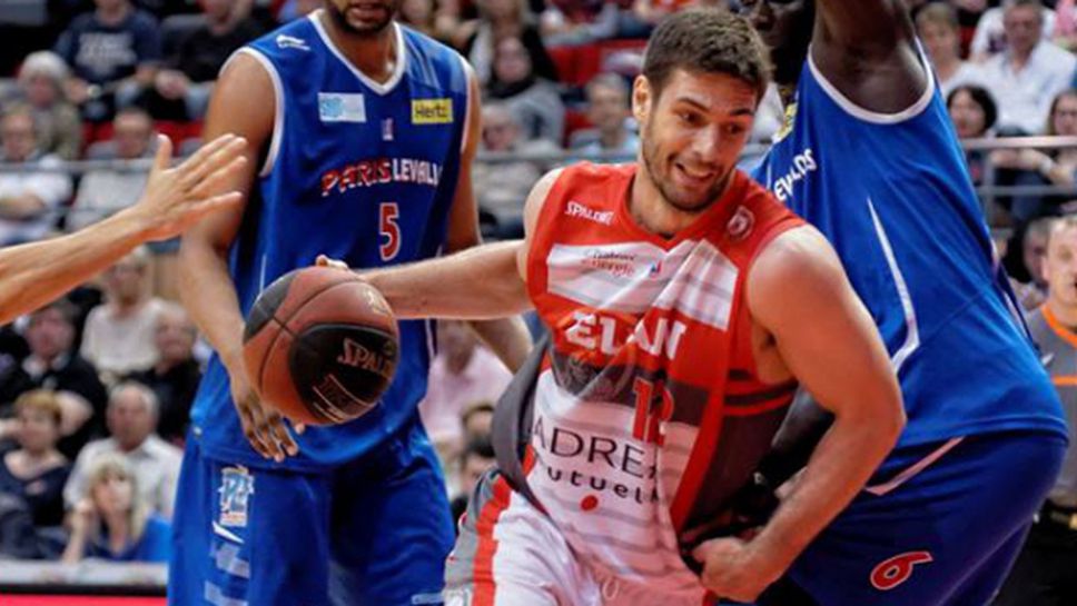 Евтимов и Шалон продължават борбата за плейофите