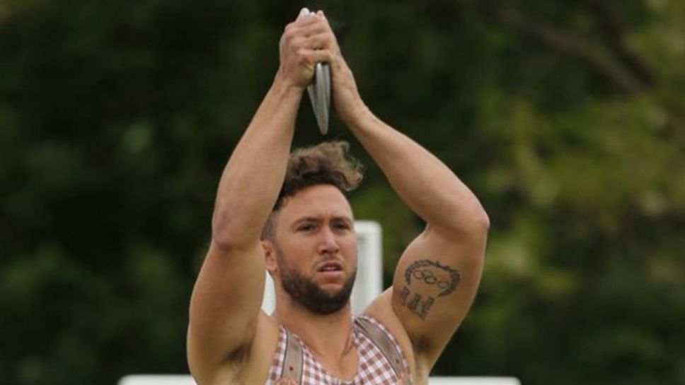 Бен Харадин отново заложи на ексцентричността