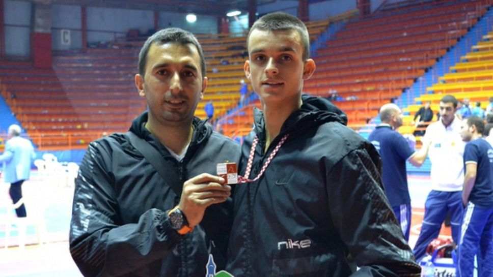 Владимир Далаклиев загуби на 1/8-финалите на световното по таекуондо