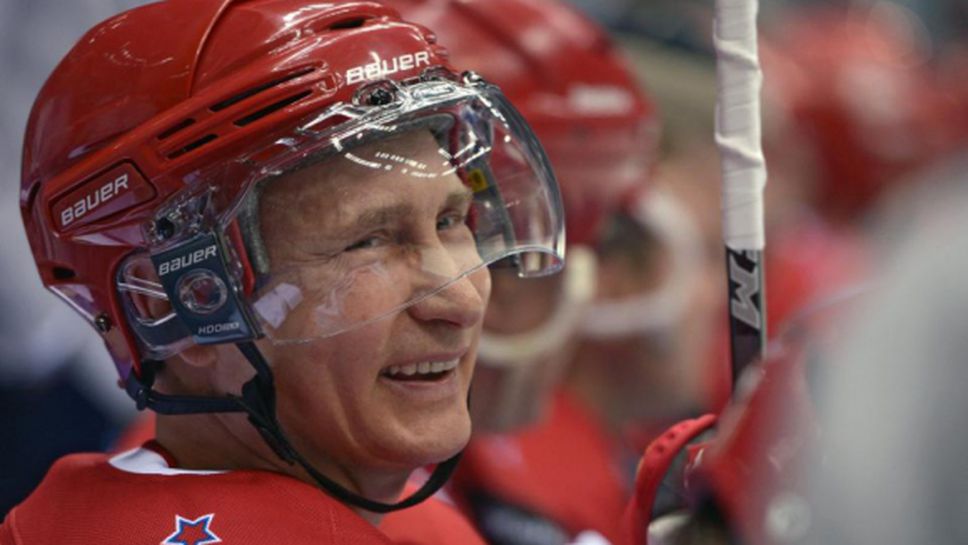Путин наниза 8 шайби в мач с ветерани от НХЛ (ВИДЕО + ГАЛЕРИЯ)