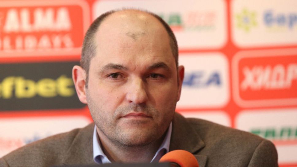 Шефът на ЦСКА: Футболистите могат да си тръгнат през лятото и да не се върнат