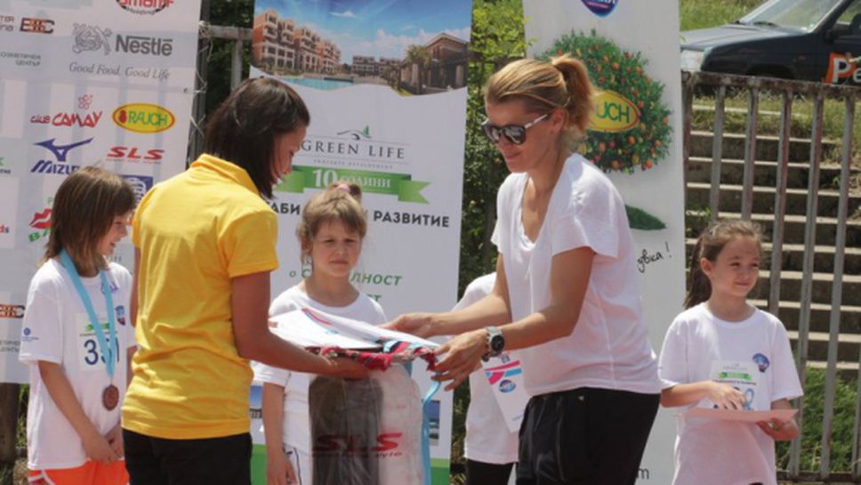 Над 600 деца участваха в турнирa "Тереза Маринова и приятели"