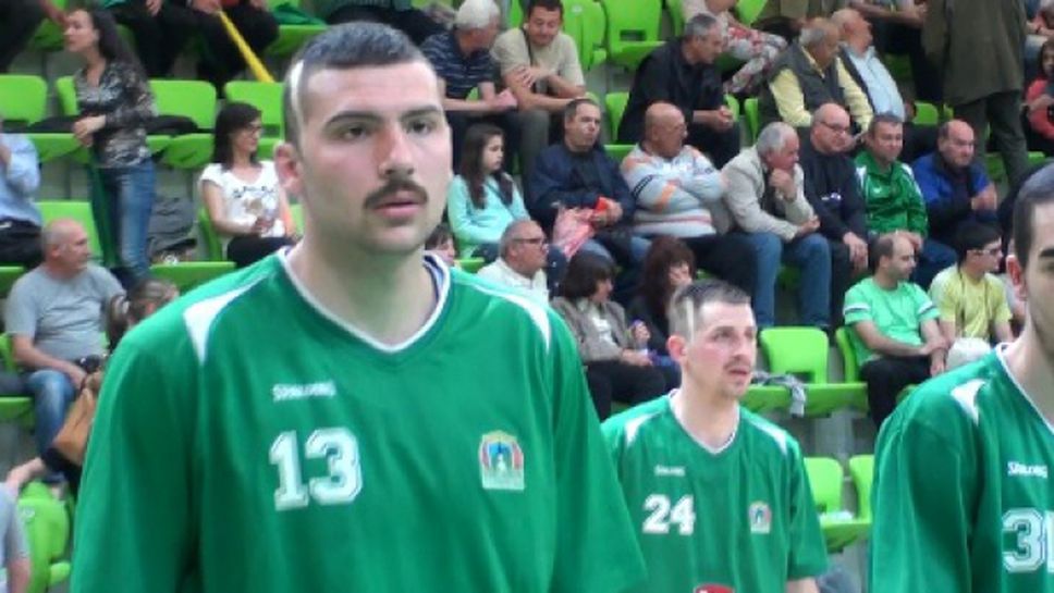 Мустаци-батковки от отбора на Балкан