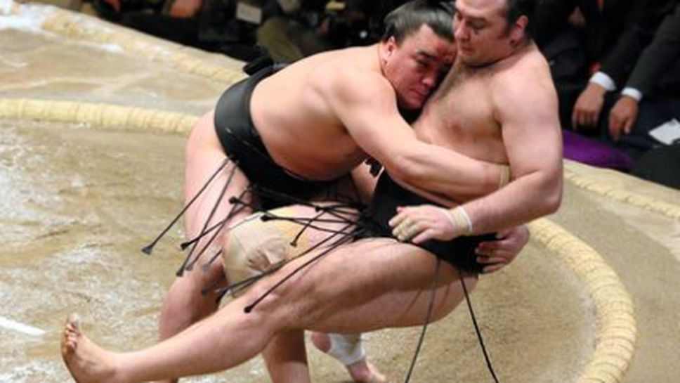 Българите допуснаха загуби на турнира по сумо в Осака