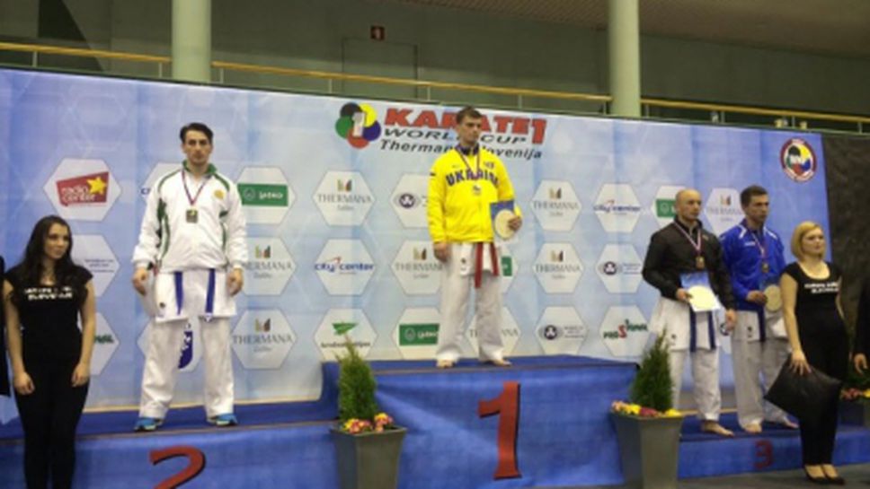 Българин със сребро на СК по карате