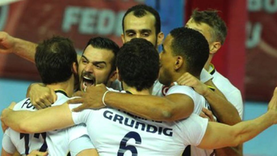 Фенербахче спечели редовния сезон в Турция, Халкбанк остава втори