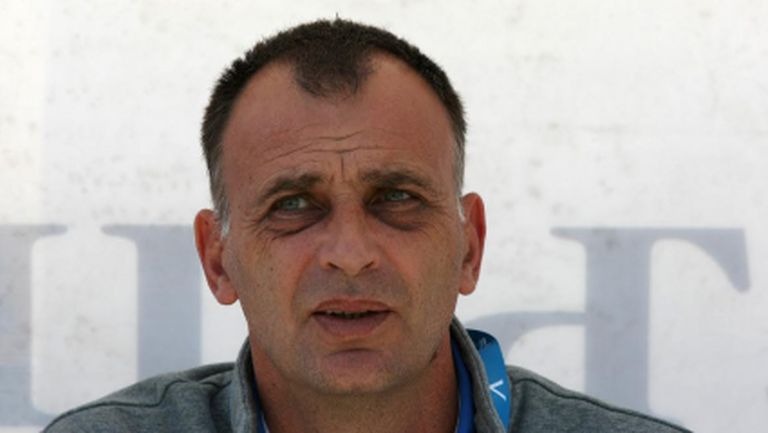Треньорът на Левски напусна след отпадането