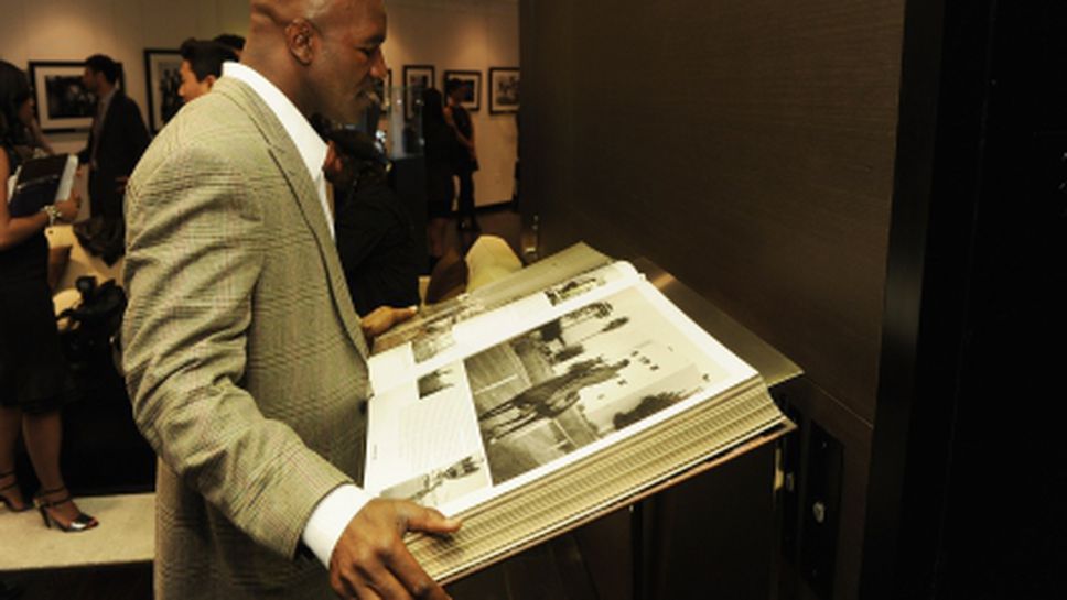 Холифийлд опроверга информацията, че се завръща на ринга