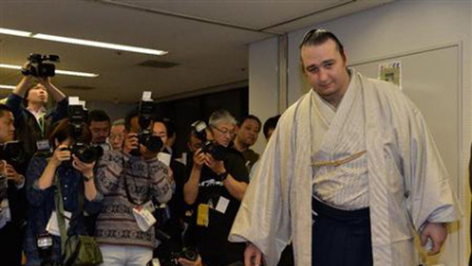 Калоян Махлянов-Котоошу се пенсионира със сълзи на очи