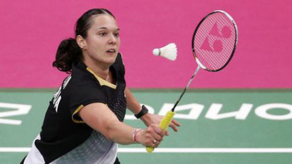 Петя Неделчева се класира за четвъртфиналите и на двойки