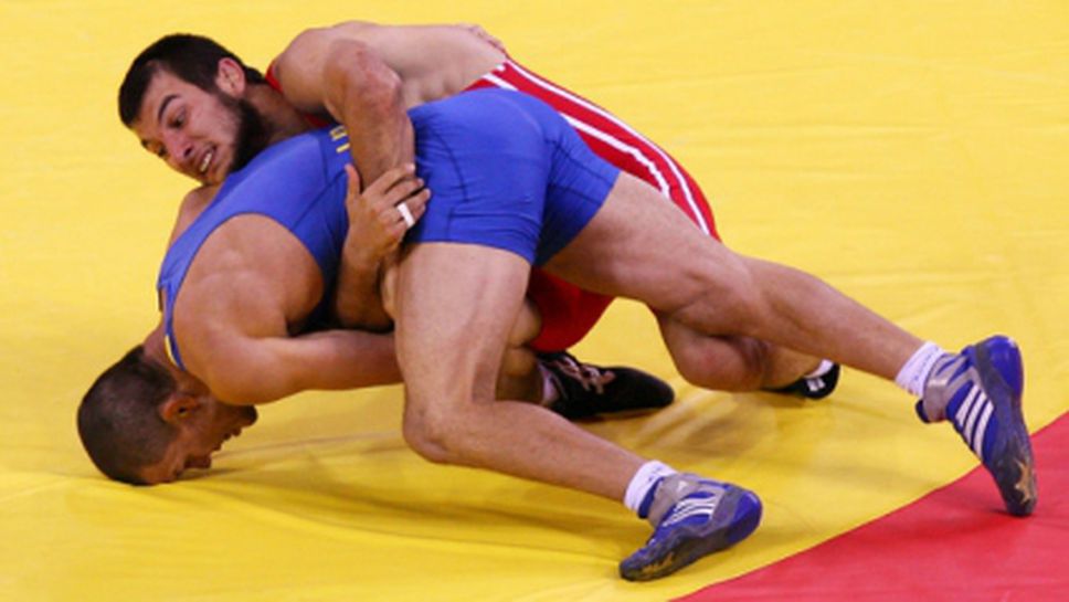 Сребро и четири бронза за българите на "Петко Сираков - Иван Илиев"