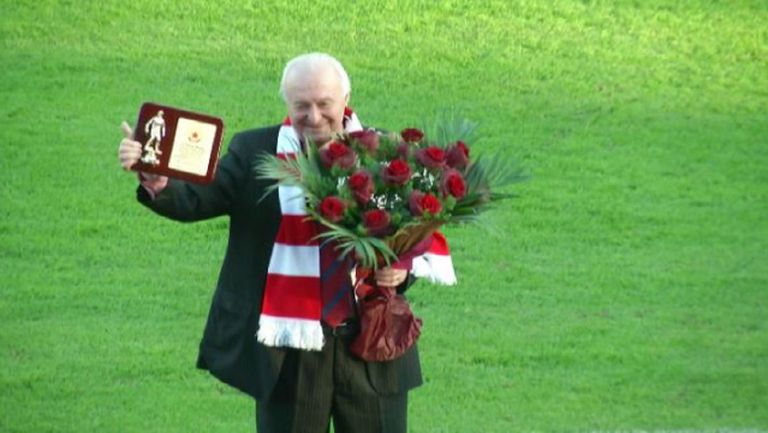 ЦСКА уважи 70-годишнината на легендата Петър Жеков