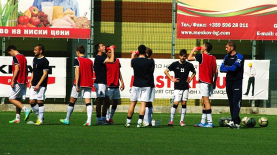 Победа и реми за елитните формации на Черноморец