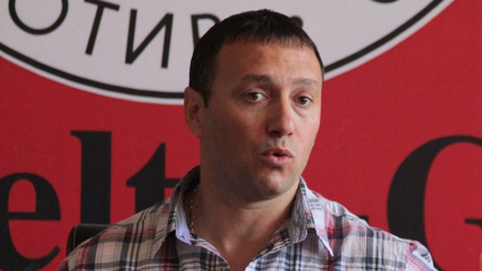 Георги Марков: Битката за оцеляване е жестока, трябва да бием Славия и Черноморец