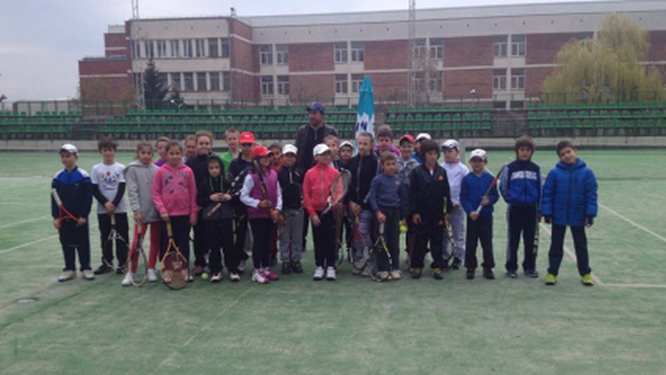 Убедителни победи и призово място за Изида във Велико Търново