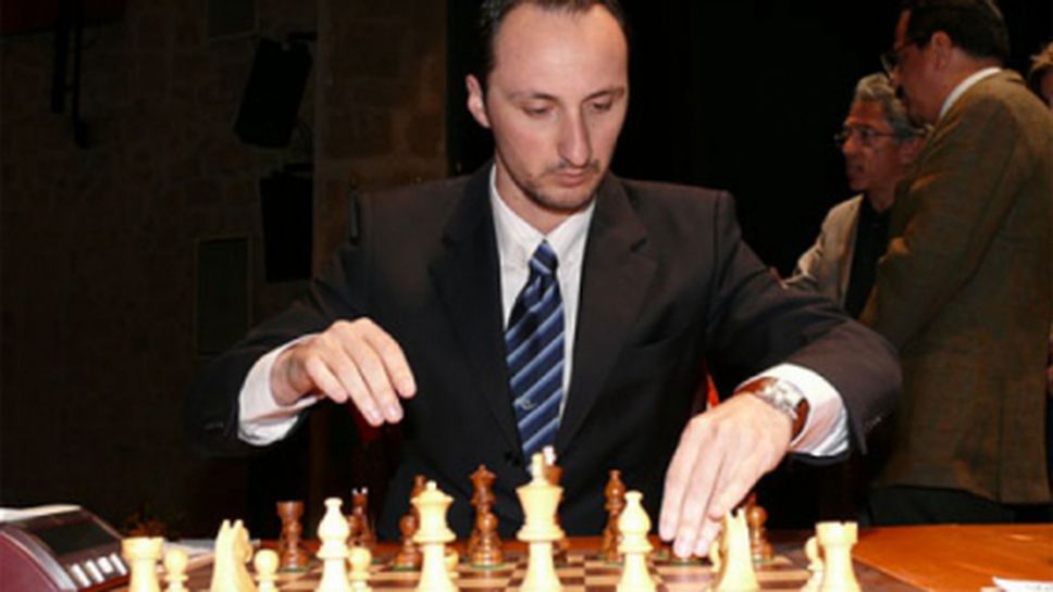 Топалов последен на турнира на претендентите