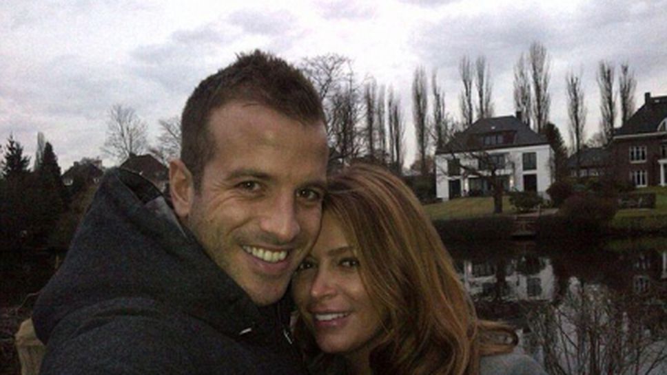 Ван Дер Ваарт се обясни в любов на гаджето си в "Туитър"