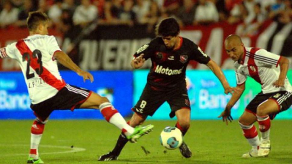 Ривър вече само на точка от върха в Аржентина