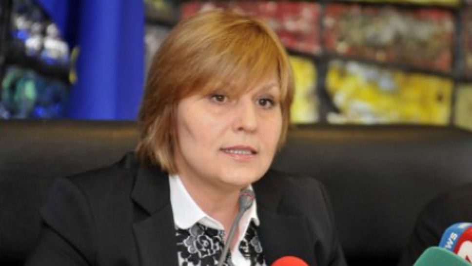 Георгиева: За година даваме 7 пъти повече от Борисов за 4
