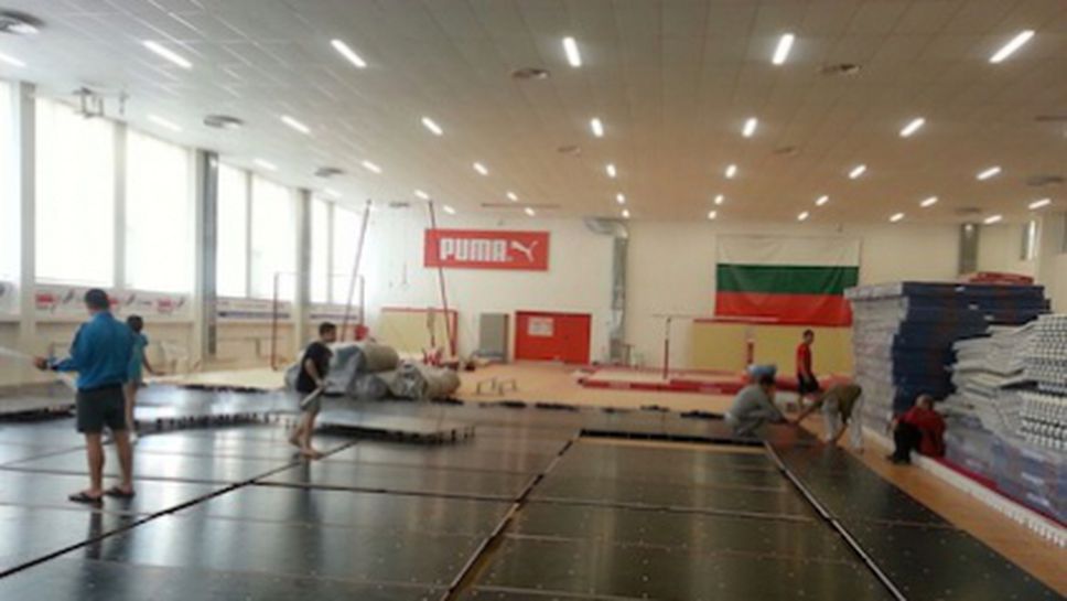 Пристигна първият комплект уреди за европейското по спортна гимнастика