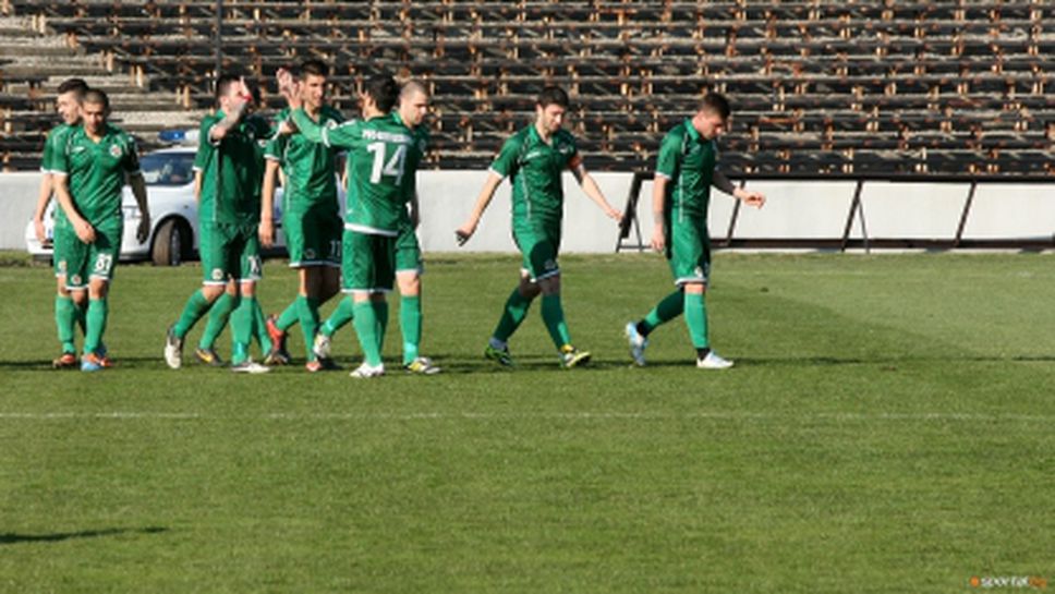 Нефтохимик намери спонсор