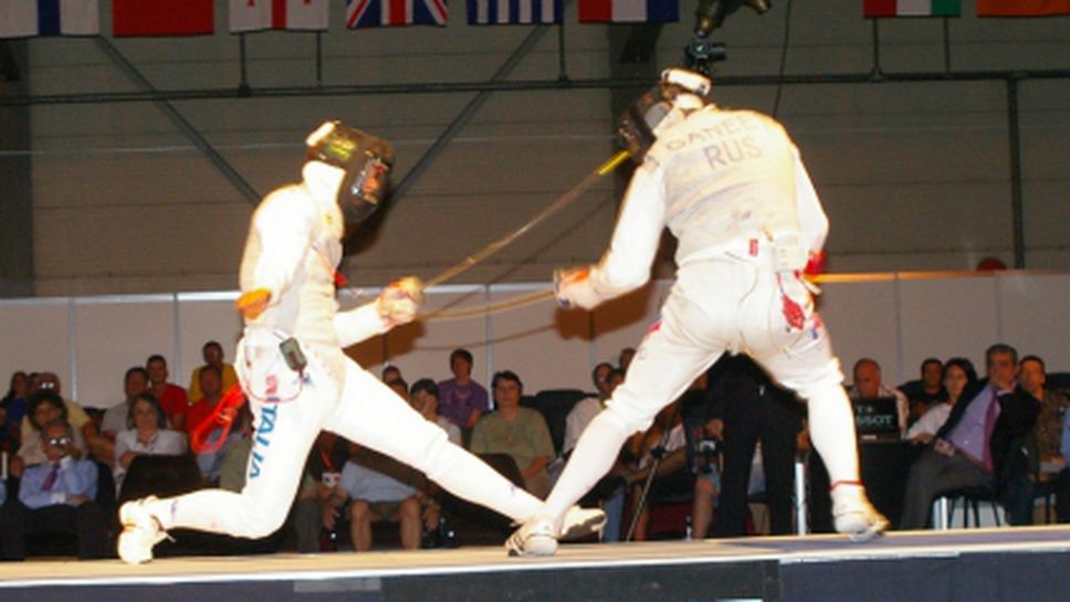 И шпагата излъчи отборните шампиони