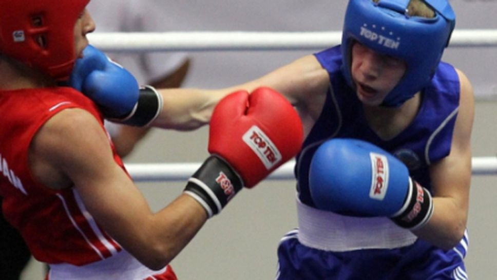 Първият мач на български боксьор на световното е днес по обяд