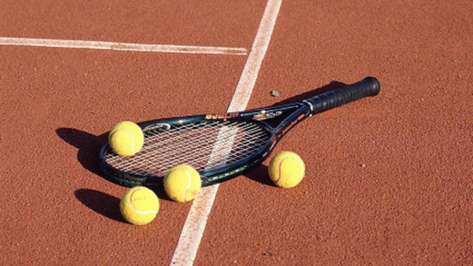 Турнир на "оранжев" корт в Бургас