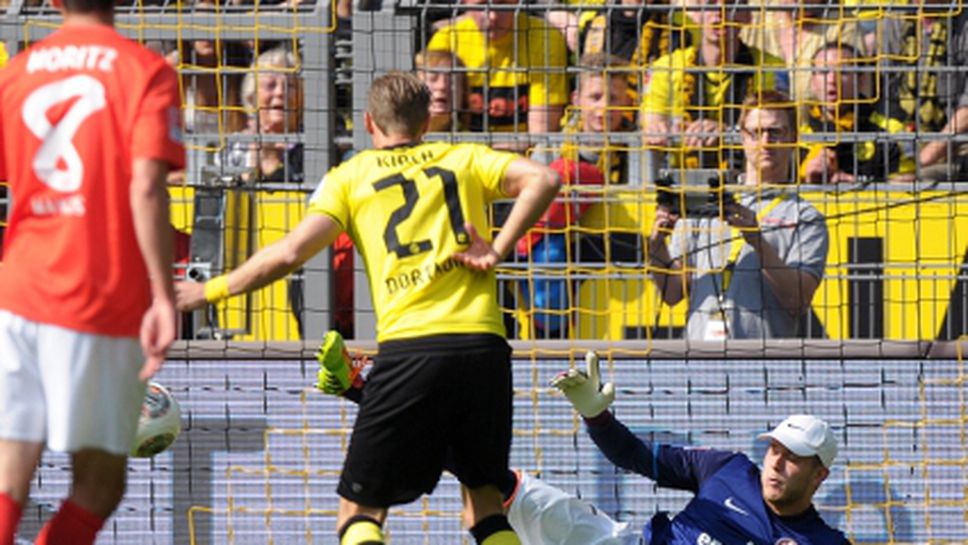 Дортмунд влезе в групите на ШЛ след победа над отбора на Тодор Неделев (видео)
