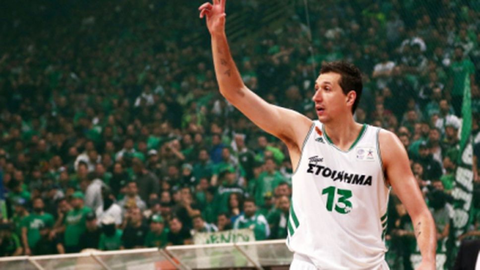 Диамантидис задмина Папалукас за №1 по асистенции в Евролигата