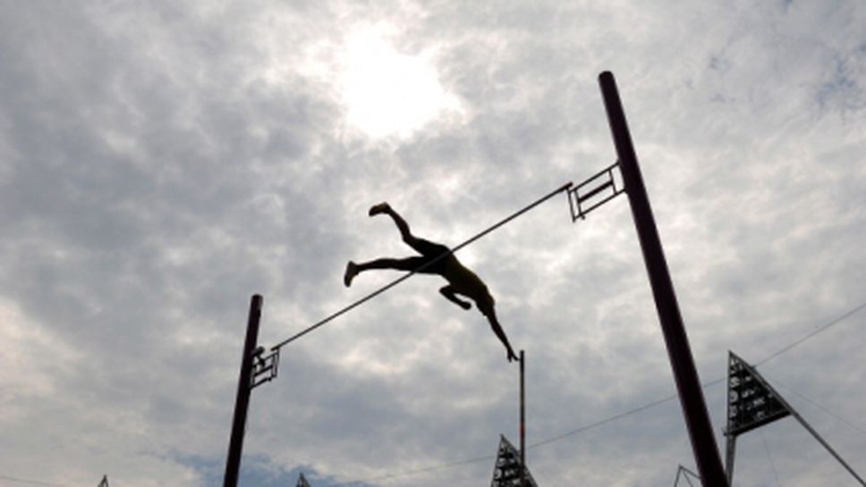 Лавийени се чувства готов за опити около 6.20 м