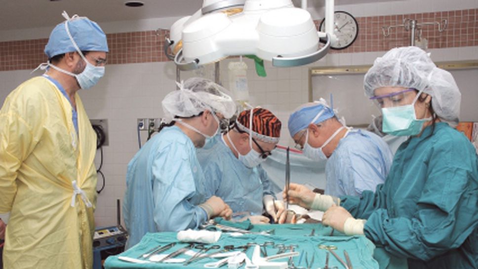 Издирват бивш футболист заради канал за нелегални трансплантации в Израел, следите водят и към България