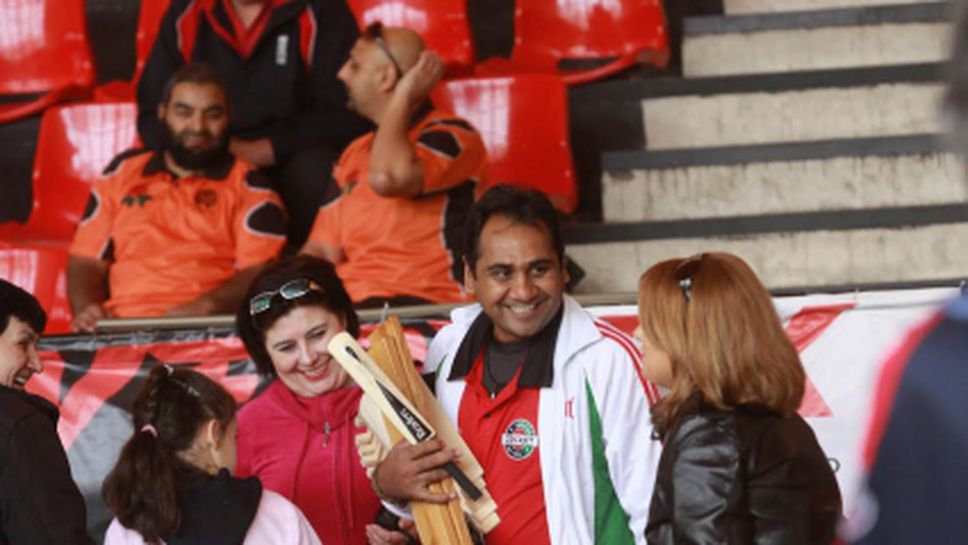 Саиф Рехман спасява българчета с увреждания от отшелничество