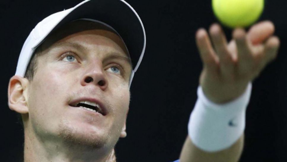 Водачът в схемата Бердих продължава напред