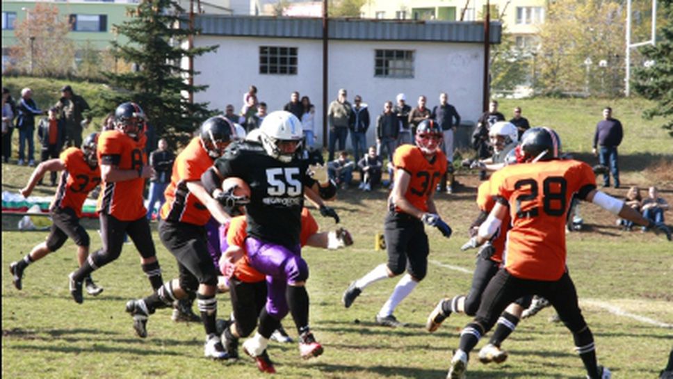 Александър Кенанов с футболна стипендия в САЩ!