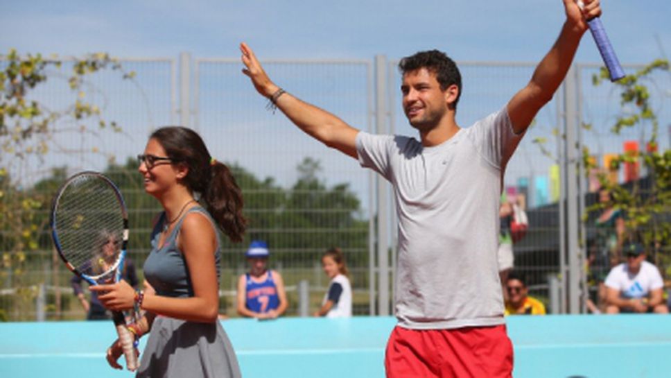 Григор зарадва млади тенисисти в Мадрид