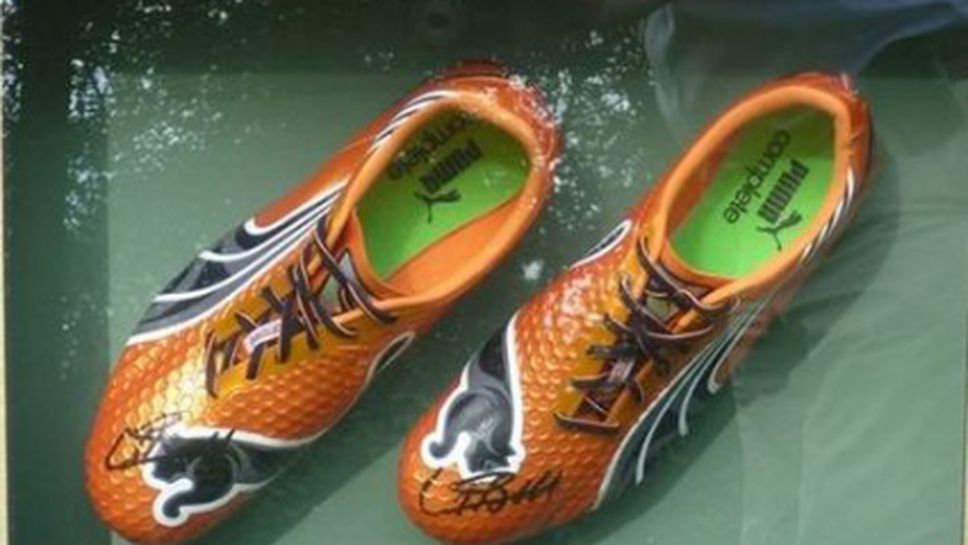 Откраднаха шпайковете на Юсейн Болт