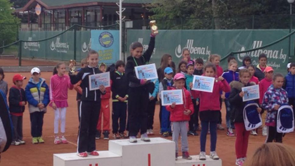 121 деца взеха участие в националната квалификация по тенис