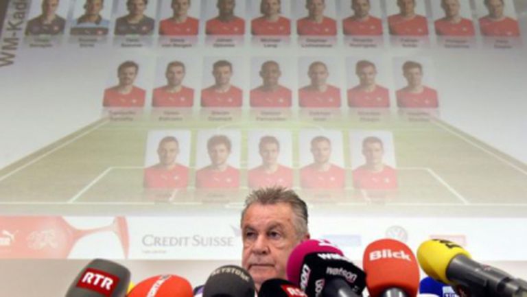 Хицфелд извика 9 футболисти от Бундеслигата в състава на Швейцария