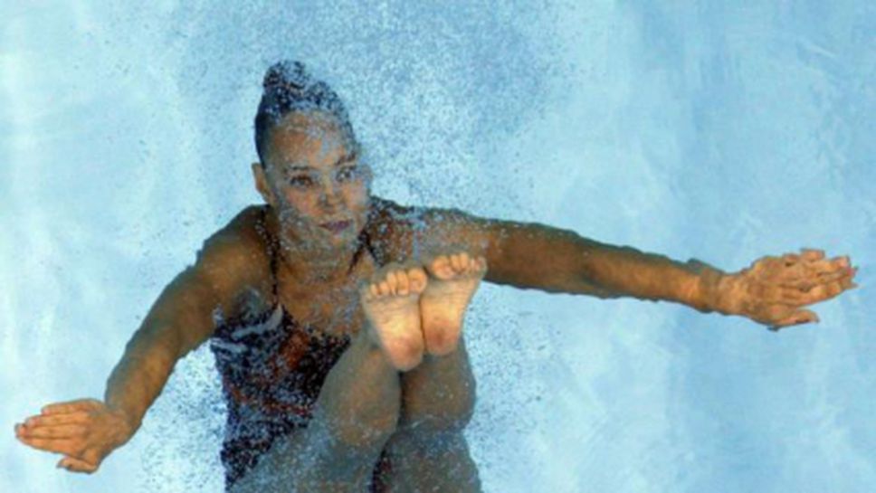Калина Йорданова с дубъл на турнир по синхронно плуване