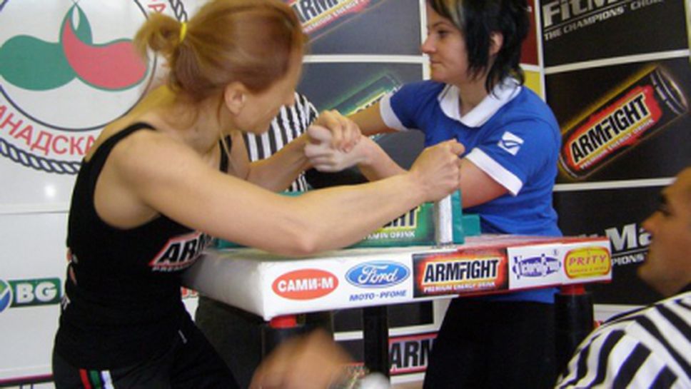 Лада Хаджиева стана европейска шампионка по канадска борба