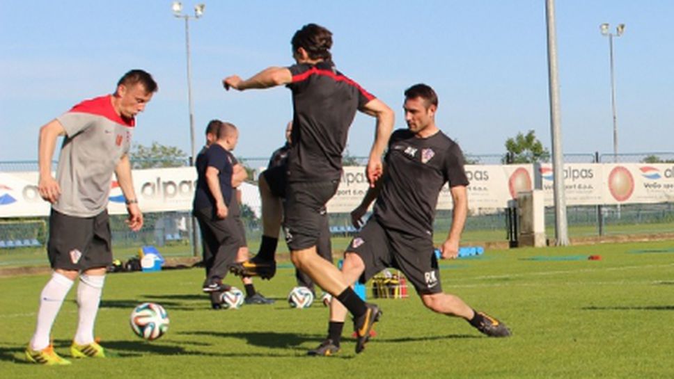 Благородно! Хърватите даряват премиите си за жертвите на потопа