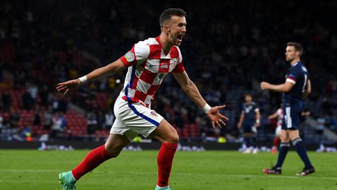 Хърватия превзе Глазгоу и се класира на осминафиналите